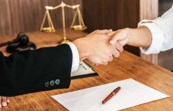 Kancelaria prawna. Korzyści z zatrudnienia kancelarii w procesie likwidacji szkód komunikacyjnych